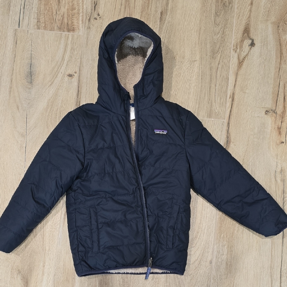 Patagonia Dark Blue Insulated Jacket